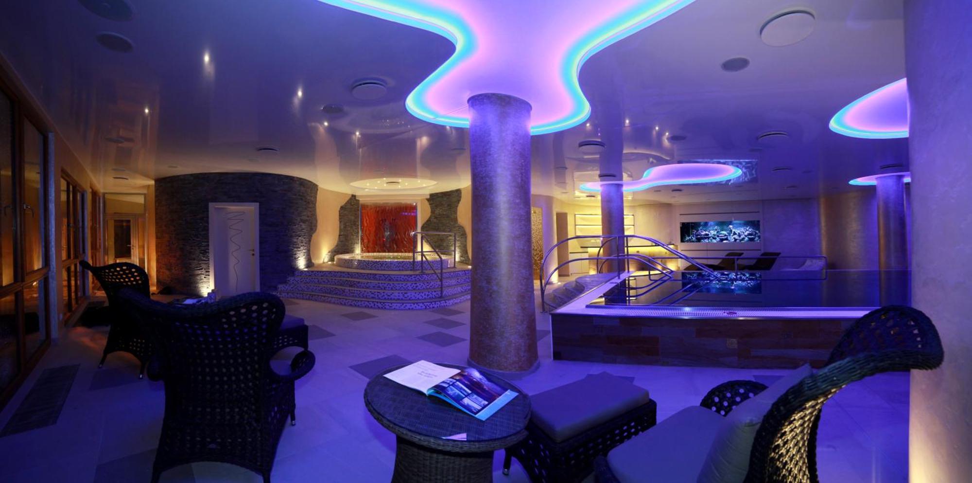 Boutique Hotel Ambiente ****+ Karlsbad Exterior foto